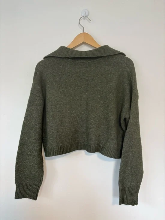 Olive Green Crop Sweater - Picture 2 of 2
